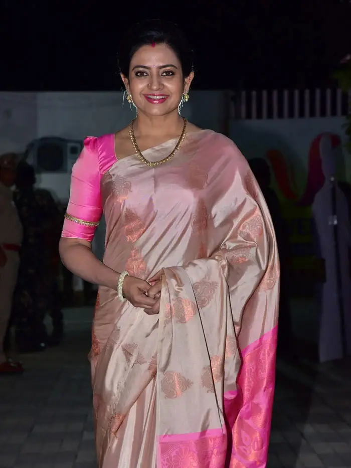 Indian Actress Indraja Images in Pink Colour Saree